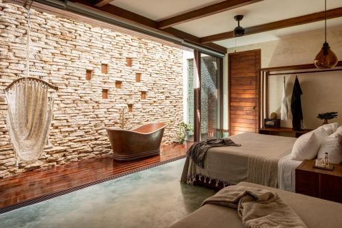 Fantastic 6BR Luxury Penthouse Villa 12ppl Rooftop Pool & Bathtub in Tulum, Mexico