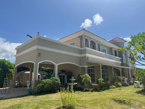 Exterior view of Paiyawadee House khaoyai