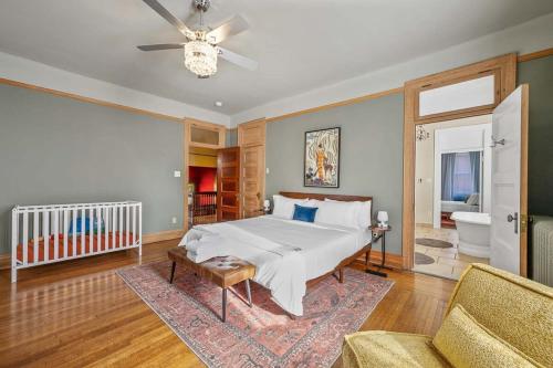 Stately 8BR Historic CWE Home ABODEbucks - image 13