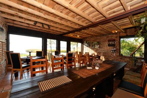 Žuvienės Pašiūrė Žuvienės Pašiūrė