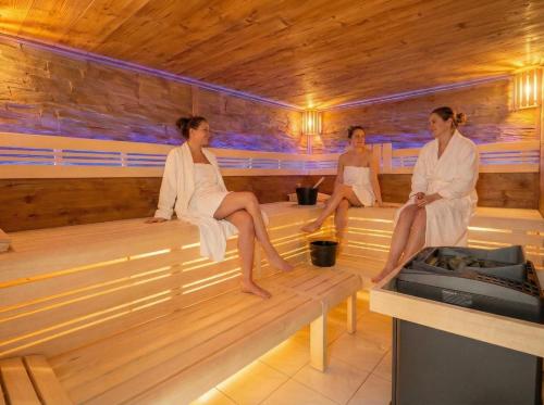 Beatenberg Resort & Spa in Beatenberg Interlaken in เบอาเท็นแบร์ค