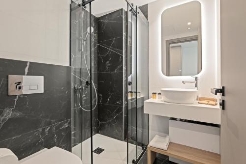 Warner Boutique Hotel-Adults Only