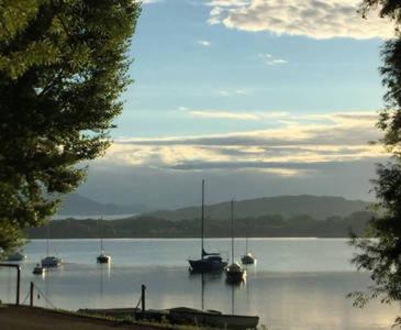  Luce e colore sul Lago Maggiore, Pension in Arona