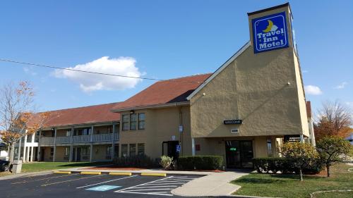 Travel Inn Motel in Hartford, USA