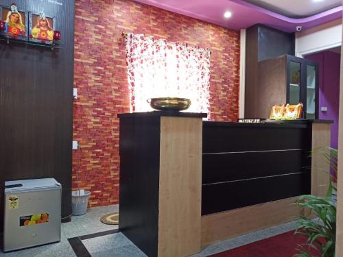 Guru Comfort, 100 M From Apollo Hospital - Bengaluru