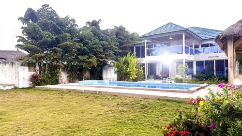 Residence les rives bleues in อัสซินี-มาเฟีย