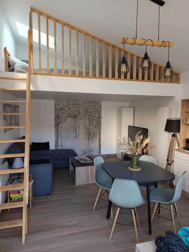 Maison Studio 4 personnes avec mezzanine – khách sạn tại Saint Marcel