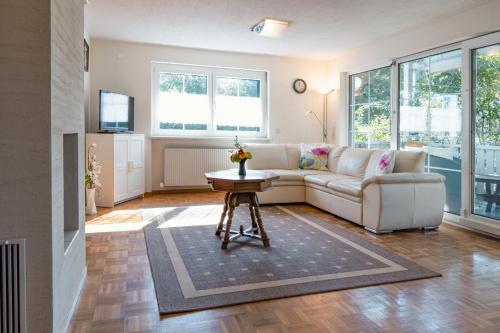  Gardenia-Altach, 2-4 P, Küche, Garten, Terrasse, Parkplatz, Wifi, Ski Stellplatz in Altach
