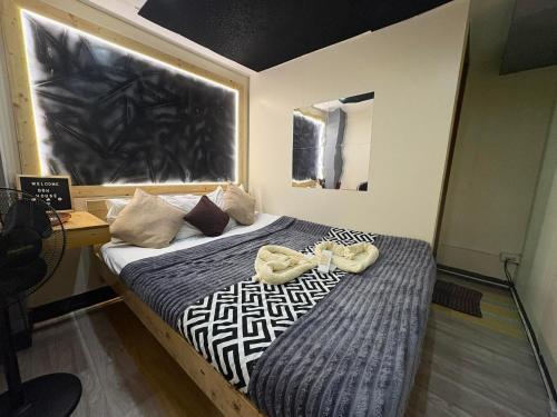1 double bed