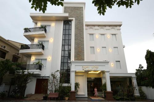 Holy Angkor Deluxe Hotel