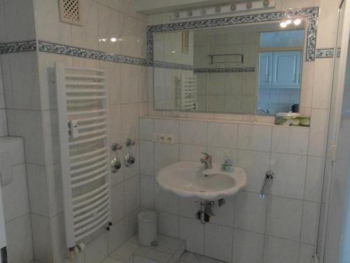 Haus-Metropol-Neues-Kurzentrum-Appartement-38 - image 12