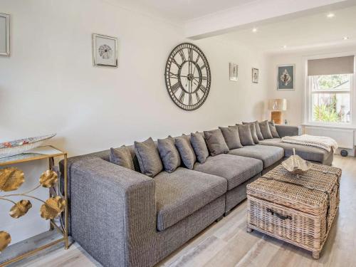 3 Bed in Shanklin 92052, Shanklin (photo 10)