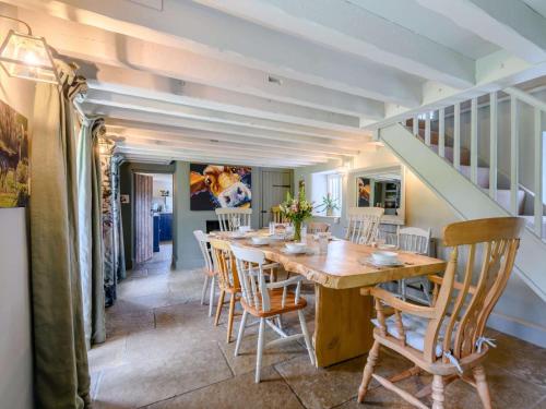 設施, 4 Bed in Salisbury oc-82799 in 蘭福德