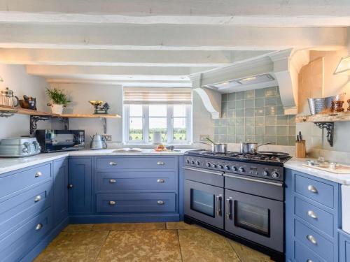 設施, 4 Bed in Salisbury oc-82799 in 蘭福德