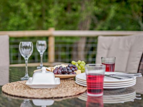 Iekārtas, 2 Bed in Fordingbridge oc-82875 in Godshill