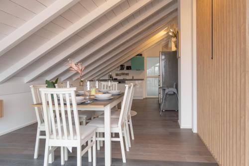 エクステット Eggstatt am Chiemsee, Auto-Check-in 24-7, gratis Parkplatz an der Unterkunft, Netflix & Amazon Prime 5つ星 ゲストハウス 眺望