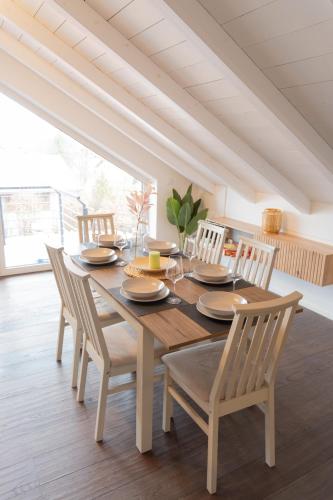 エクステット Eggstatt am Chiemsee, Auto-Check-in 24-7, gratis Parkplatz an der Unterkunft, Netflix & Amazon Prime 5つ星 ゲストハウス 施設