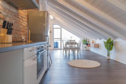 エクステット Eggstatt am Chiemsee, Auto-Check-in 24-7, gratis Parkplatz an der Unterkunft, Netflix & Amazon Prime 5つ星 ゲストハウス 外観