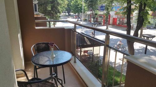 Velingrad Prime 2-Bedroom Apartment in 韋林格勒