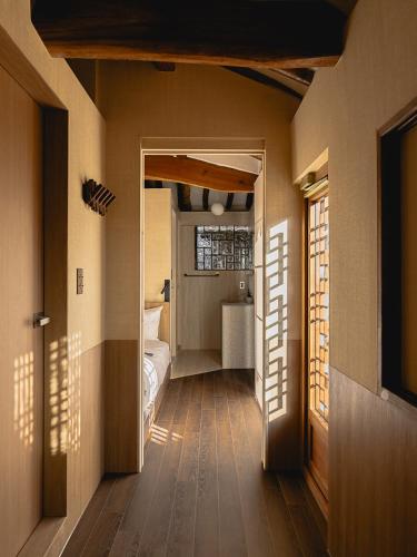 ANON, A Private Hanok by Unwadang