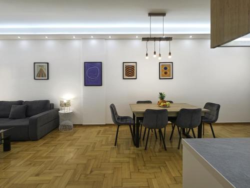 Modern Comfort in Kipseli - image 3