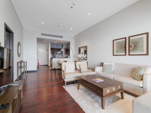 Seaside Serenity 1BR Residence in Royal Amwaj - image 9