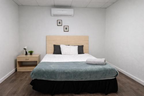 18BR Home for 32 Guests La Placita Santurce By RentalsPR - image 2