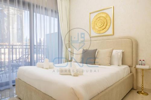 Cozy One Bedroom Apartment in Zada Tower, Dubaï