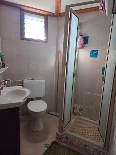 Among the cherry trees B&B 6 - Nahal Dan in Metula