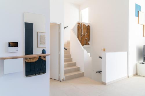 Facilities, 3P neuf haut de gamme Piscine Antibes in Les Breguieres