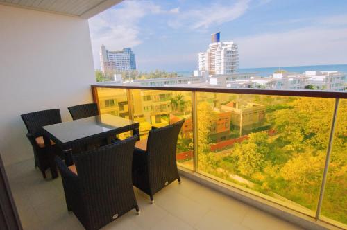 Rocco Huahin Condominium11