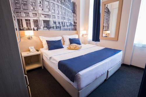 1 double bed