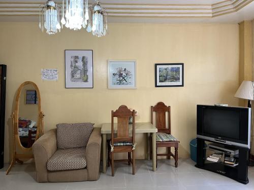 Brussels Garden Inn in Kiangan