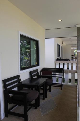 นายะ บังกาโล