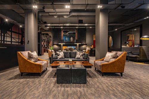 Lobby, Dakota Edinburgh in Queensferry