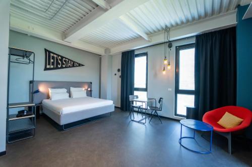 The Social Hub Bologna near Bahnhof Bologna Centrale