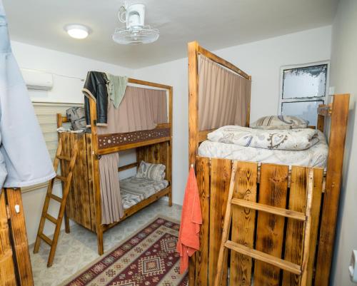 Hakaia Community – Al' Aqabah, TX
