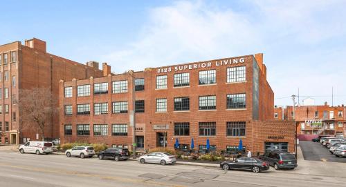 2125 Superior Living - Cleveland