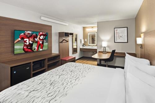 Red Roof Inn PLUS+ Columbus-Ohio State University OSU - image 31