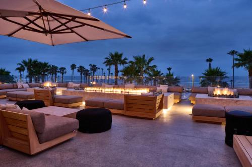 酒吧/高級酒吧, 帕瑟亞水療度假酒店 (Paséa Hotel & Spa) in 亨廷頓海灘