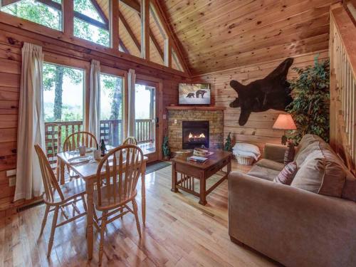 Cub’s Cove 1 Bedroom Near Downtown View Jetted Tub WiFi Sleeps 4 - image 20