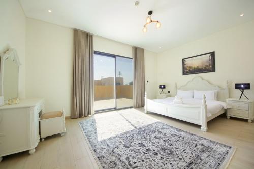 Silk Valley - Al Jurf Luxury 4BR maid's with private pool in Ghantoot