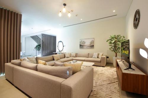 Facilities, Silk Valley - Al Jurf Luxury 4BR maid's with private pool in Ghantoot