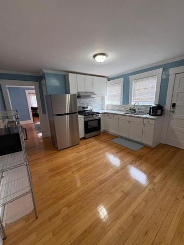 Nearby Historical Attractions • 3BR/1BA • Sleep 7 in 洛厄爾