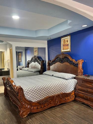 Raintree Inn and Suites – Houston, TX