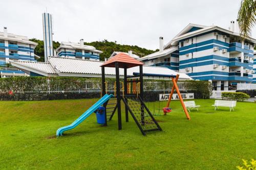 Cobertura a Poucos Metros da Praia Brava Floripa! in 普拉亞布拉瓦