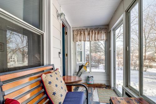 Families Welcome! Colorful Berkley Home w/ Yard in Berkley