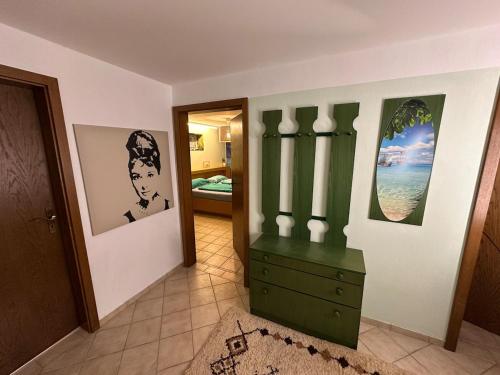 Bobs Basement in 巴特溫茨海姆