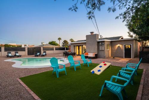 Stylish Scottsdale Home & Pool Table – khách sạn tại Camelback Corridor