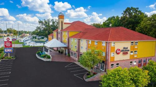 Išorė, Best Western Plus Sandusky Hotel & Suites in Sanduskis (OH)